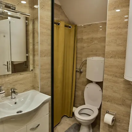 Apartment Level 1 *
